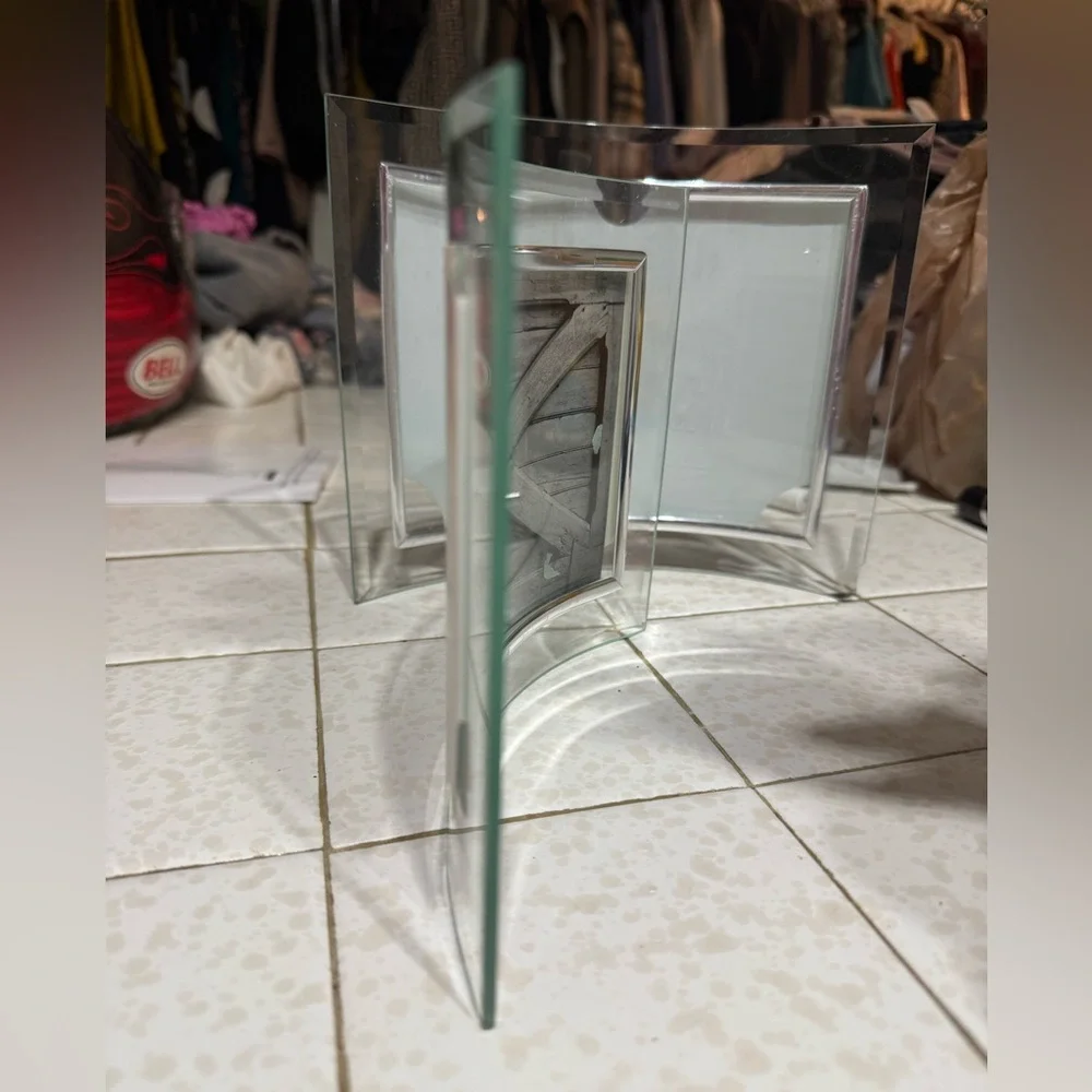 BUNDLE: 2 Curved Layered Glass Picture Frames (5x7 & 4x6) Modern Set
